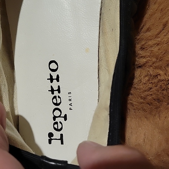Repetto Paris Women's 37.5 (US 6.5) Black Leather Round Toe Flats - Picture 4 of 7